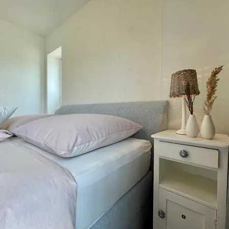 Blick 20 - Diemelsee Nyaraló *